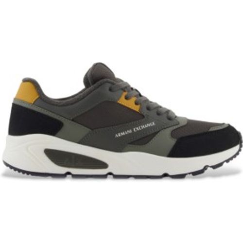 XM001677AF17542U8144 Pantoufles Chimera (45), Plat, Lacets, Casuel - A|X Armani Exchange - Modalova