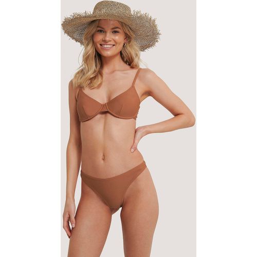 Culotte de bikini taille échancrée - Brown - NA-KD Swimwear - Modalova