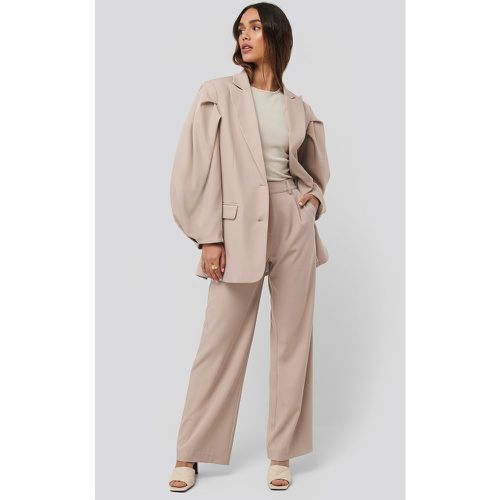 Relaxed Fit Suit Pants - Beige - NA-KD Classic - Modalova