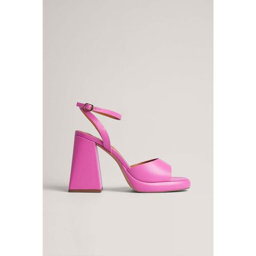 Chaussures à talon et plateforme épaisse - Pink - NA-KD Shoes - Modalova