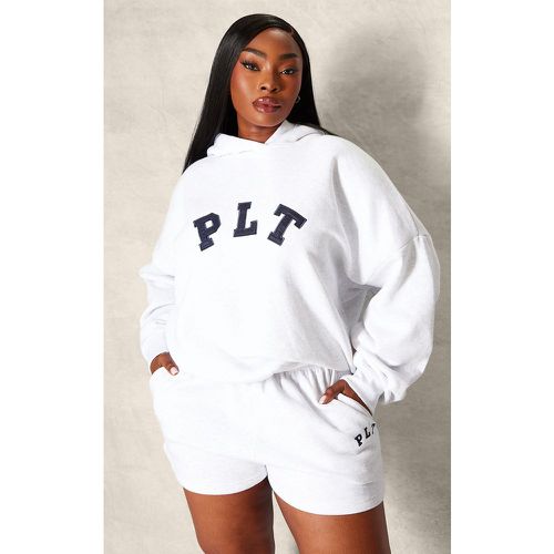 Plus Hoodie oversize à détail logo - PrettyLittleThing - Modalova