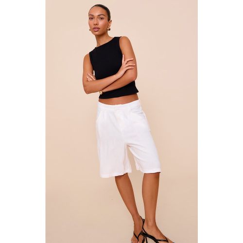 Short de tailleur long en effet lin | Taille 38 - PrettyLittleThing - Modalova