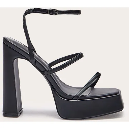 Sandales carrées en PU à talon et plateforme - PrettyLittleThing - Modalova