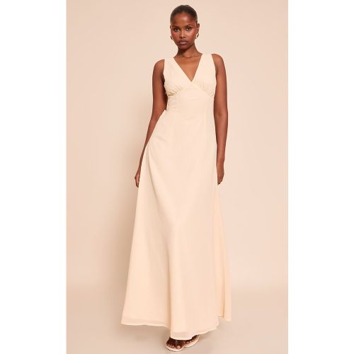 Robe longue en mousseline de soie sans manches à décolleté - PrettyLittleThing - Modalova