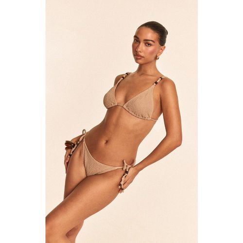 Haut de maillot de bain triangle texturé à perles - PrettyLittleThing - Modalova