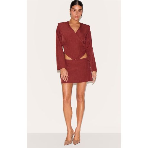 Petite Mini-jupe tissée - PrettyLittleThing - Modalova