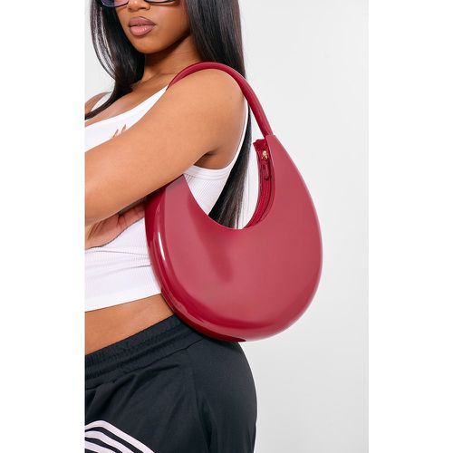 Sac à main rond en PU verni rouge cerise - PrettyLittleThing - Modalova