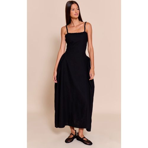 Robe Mi-Longue Tressée Taille en V | Taille 32 - PrettyLittleThing - Modalova