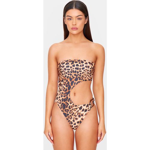 Maillot de bain imprimé léopard à découpe et anneau - PrettyLittleThing - Modalova