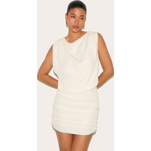 Mini robe douce blanche froncée à col montant - PrettyLittleThing - Modalova