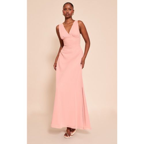 Robe longue en mousseline de soie sans manches à décolleté - PrettyLittleThing - Modalova