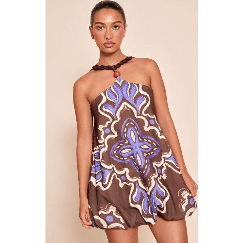 Mini robe bouffante en mousseline de soie imprimée à dos nu - PrettyLittleThing - Modalova