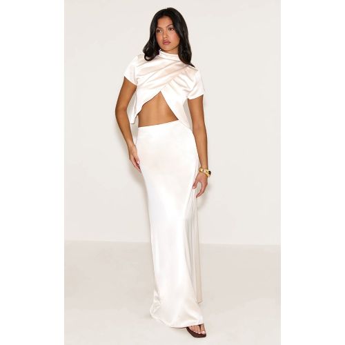 Jupe longue fluide satinée à taille mi-haute - PrettyLittleThing - Modalova