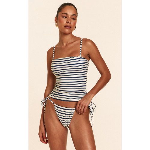 Tankini à pois - PrettyLittleThing - Modalova