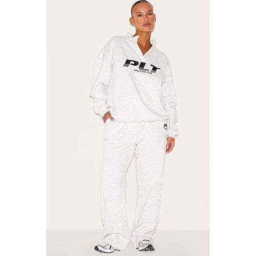 Plus Jogging large gris brodé Athletics Club - PrettyLittleThing - Modalova