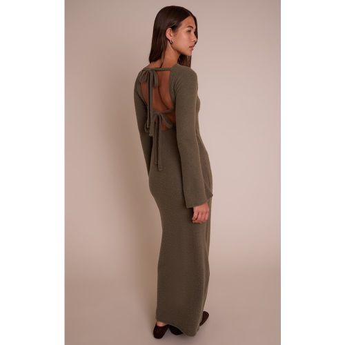 Robe longue brossée à manches longues et dos noué | Taille 38 - PrettyLittleThing - Modalova