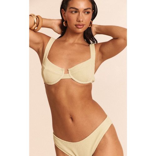 Mini haut de maillot de bain crêpé à armatures - PrettyLittleThing - Modalova
