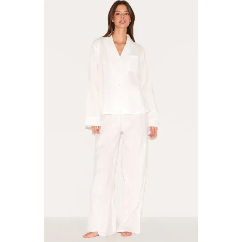 Ensemble de pyjama long en coton seersucker à col replié - PrettyLittleThing - Modalova
