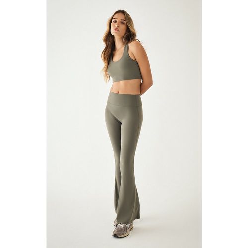 Pantalon de yoga flare Sculpt - PrettyLittleThing - Modalova