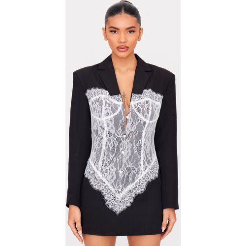 Robe blazer à détail corset en dentelle contrastanté - PrettyLittleThing - Modalova