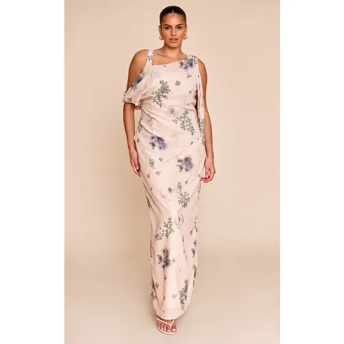 Plus Robe longue en mousseline de soie imprimé abstrait à détail drapé - PrettyLittleThing - Modalova