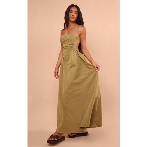 Robe longue à dos découpé - PrettyLittleThing - Modalova
