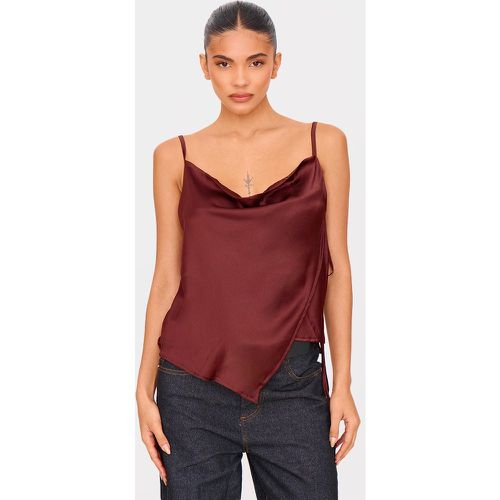 Top long asymétrique en satin café au lait et ourlet fendu - PrettyLittleThing - Modalova