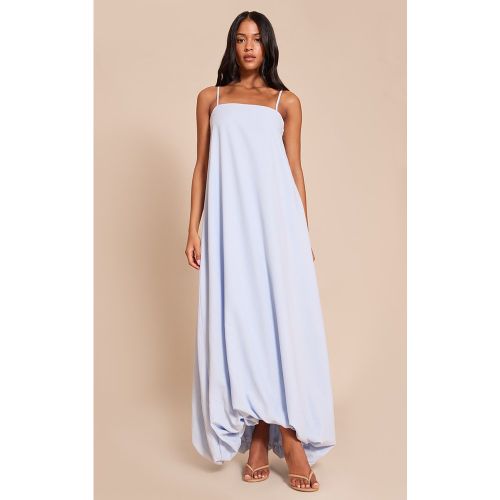 Tall Robe longue fluide à bretelles fines | Taille 38 - PrettyLittleThing - Modalova
