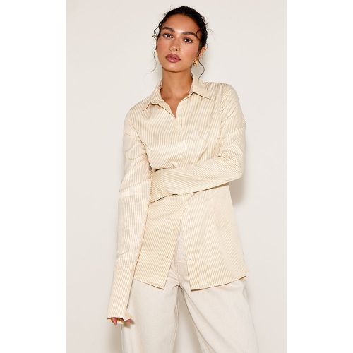 Chemise ajustée en coton à rayures - PrettyLittleThing - Modalova