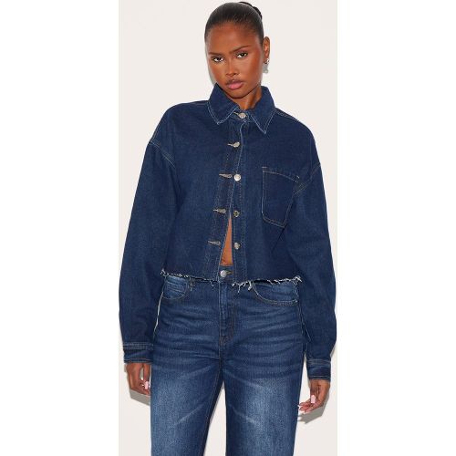 Chemise courte en jean à ourlet coupé - PrettyLittleThing - Modalova