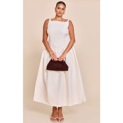 Plus Robe mi-longue à taille tombante - PrettyLittleThing - Modalova
