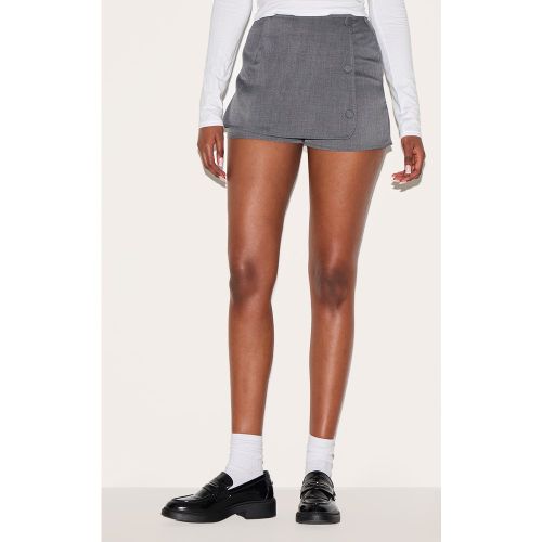 Jupe-short de tailleur portefeuille tissée gris anthacite - PrettyLittleThing - Modalova
