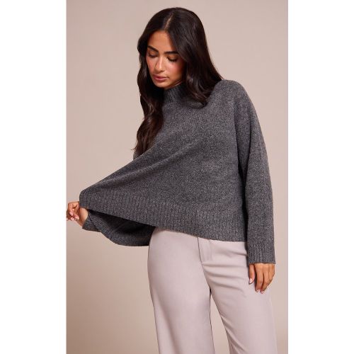 Petite Pull en maille tricot à col roulé | Taille Large - PrettyLittleThing - Modalova