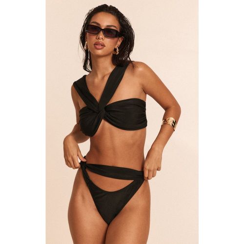 Haut de maillot de bain à buste froncé - PrettyLittleThing - Modalova