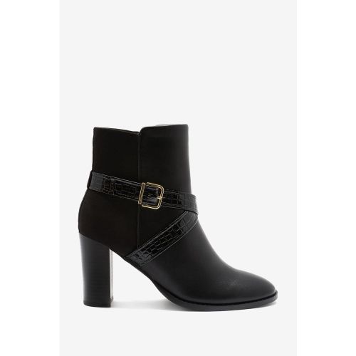 Bottines à talons et boucle - Next - Modalova