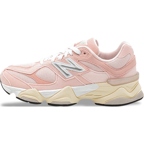 New Balance 9060 Pink Haze - New Balance - Modalova