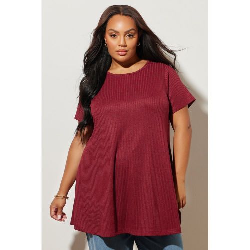 Tshirt Rouge Côtelé Doux Au Toucher Size 48 - Yours - Modalova