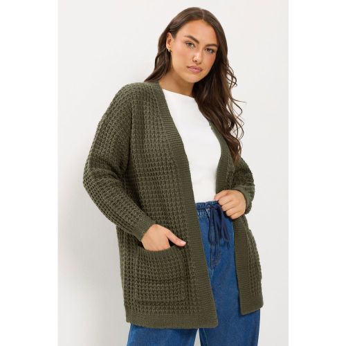 Cardigan En Maille Gaufrée Vert Olive Size 54-56 - Yours - Modalova