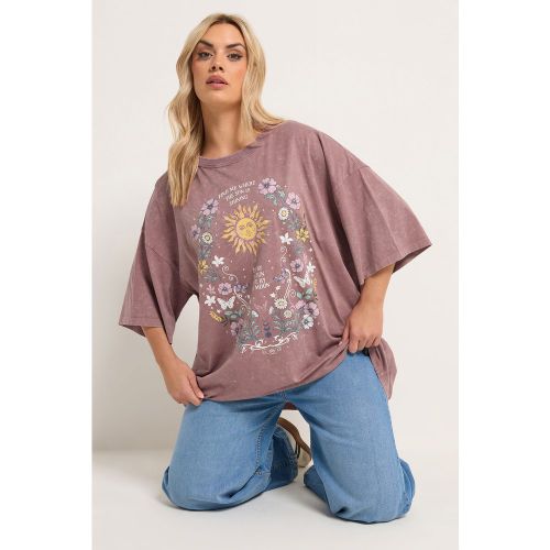 Tshirt Droit Rose À Fleurs Et Imprimé Graphique Soleil Size 48 - Yours - Modalova