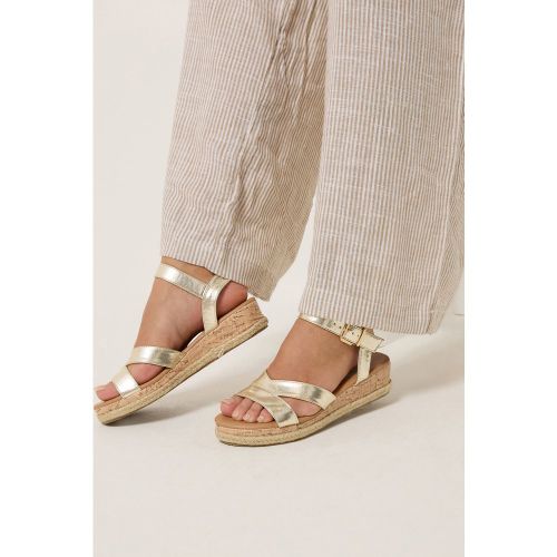 Sandales Compensées Dorées À Effet Tressé, Coupe Extra Large Eeesize 39EEE - Yours - Modalova