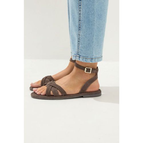 Sandales Croisées Extralarges En Suédine Chocolatsize 40EEE - Yours - Modalova