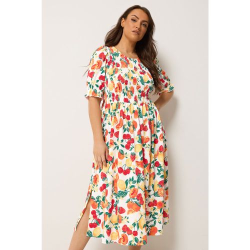 Robe Smockée À Imprimé Fruits Size 48 - Yours - Modalova