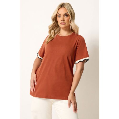 Tshirt Brûlé Métallisé Avec Bordures En Crochet Size 46 - Yours - Modalova