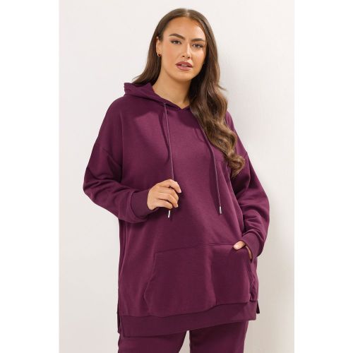 Sweat À Capuche Rouge Bordeaux Avec Poche Sur Le Devant Size 48 - Yours - Modalova
