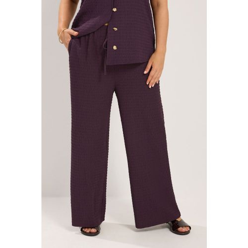 Pantalon Large Effet Froissé Violet Size Regular > 58-60 - Yours - Modalova