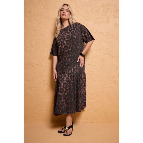 Robe Longue À Taille Basse Marron À Imprimé Léopard Size 54-56 - Yours - Modalova