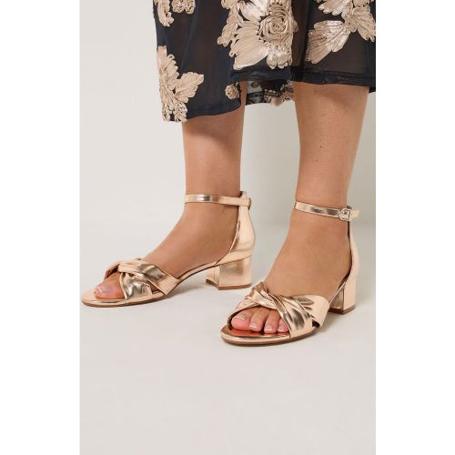 Chaussures Basses Or Rose À Talons Carrés Avec Devant Torsadé, Coupe Large E Et Coupe Extra Large Eeesize 37EEE - Yours - Modalova