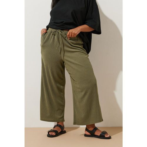 Pantalon Jupeculotte Vert Kaki Texturé Size 42 - Yours - Modalova