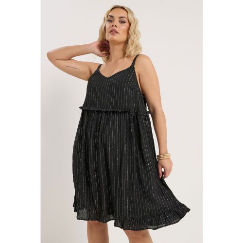 Robe De Plage Courte Noire Effet Froissé Size 62-64 - Yours - Modalova