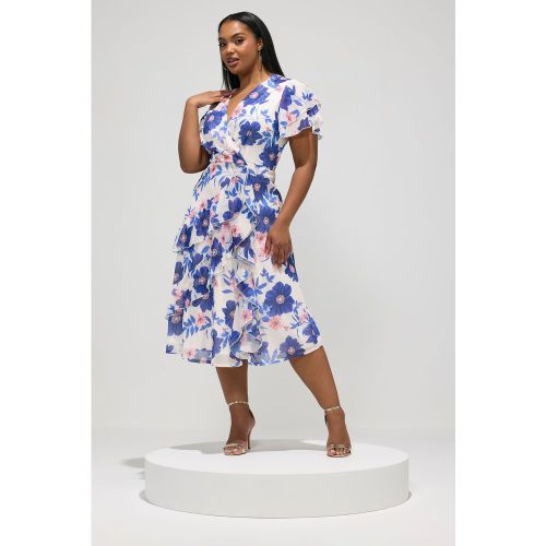 Robe Longue Fleurie Blanche À Volants Size 52 - Yours London - Modalova